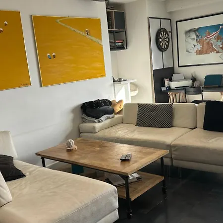Apartment Le Bloy - Grande Terrasse, Proche Paris