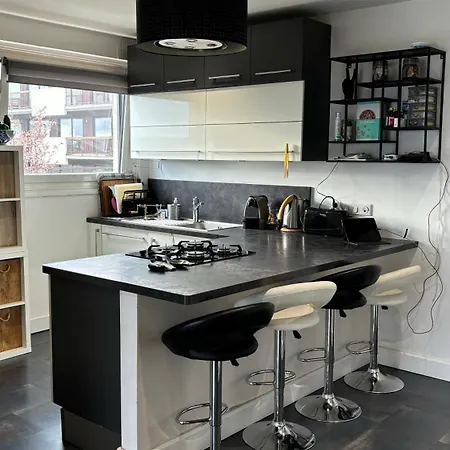 Le Bloy - Grande Terrasse, Proche Paris Apartment
