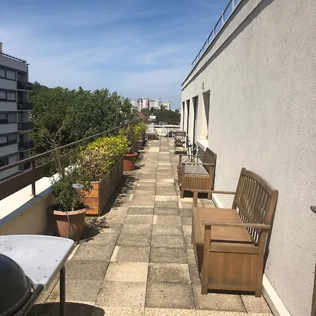 Le Bloy - Grande Terrasse, Proche Paris *