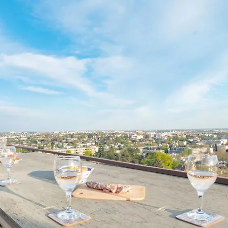 Le Bloy - Grande Terrasse, Proche Paris Apartment