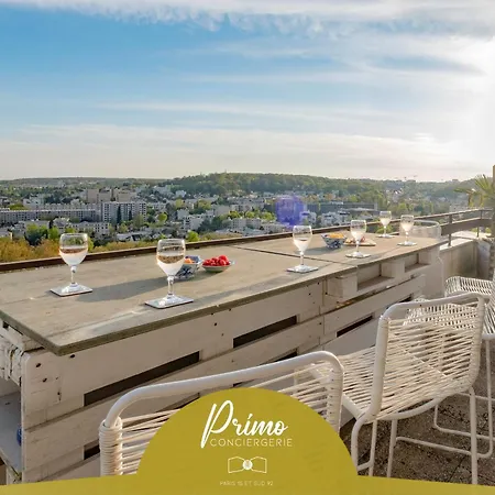 Le Bloy - Grande Terrasse, Proche Paris